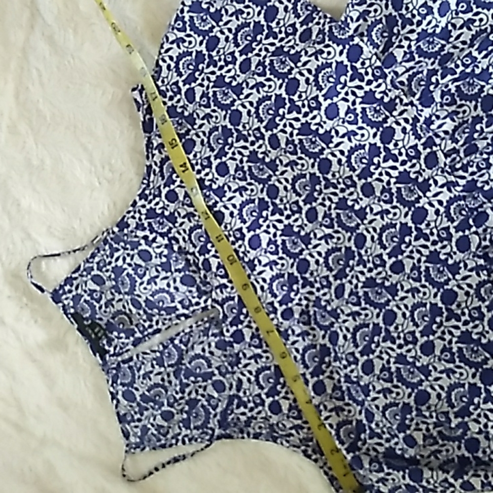 Blue & White Shorts Romper Sz M 💙 XXI Thin Spaghetti strap - Picture 7 of 7